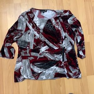 Women’s 3/4 sleeve top